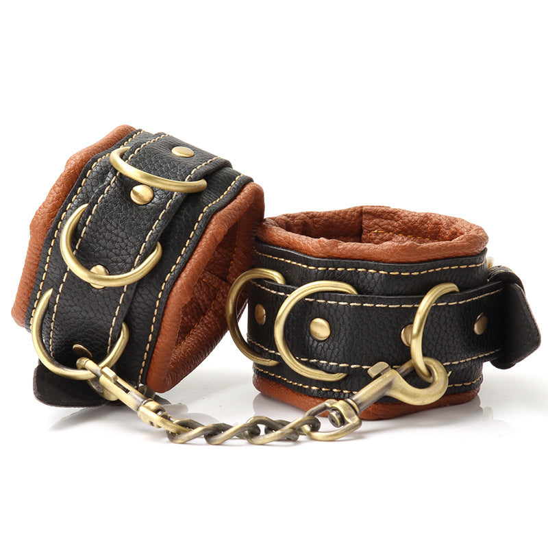 Black and Tan Collar and Cuff Set